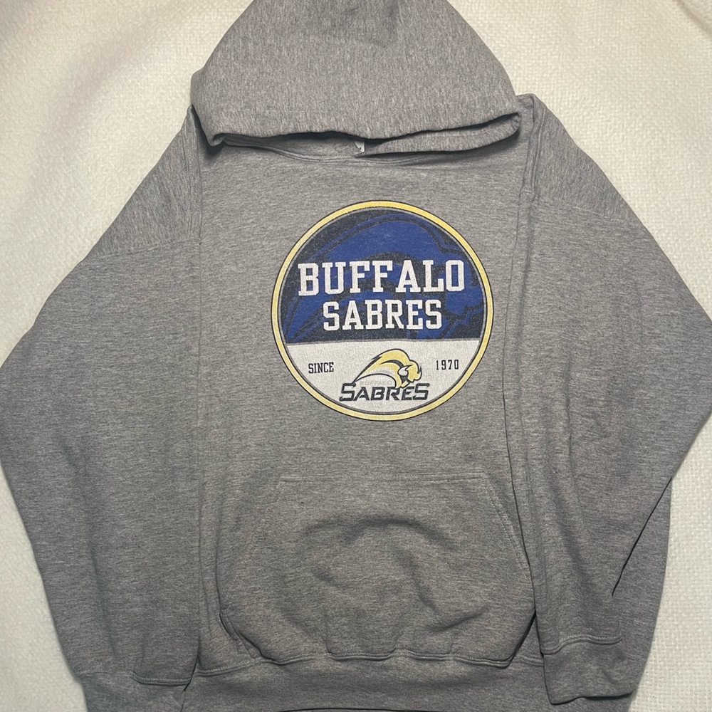 Vintage Buffalo Sabres Gray Men’s Hoodie NHL